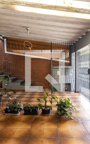 Casa de condomínio à venda com 180m², 3 quartos e 2 vagas Casa de condomínio à venda com 180m², 3 quartos e 2 vagasGaragem