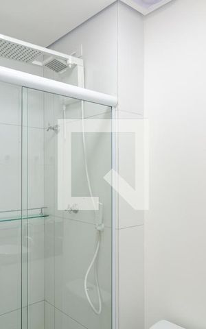 Studio para alugar com 30m², 1 quarto e sem vaga Studio para alugar com 30m², 1 quarto e sem vagaBanheiro Social