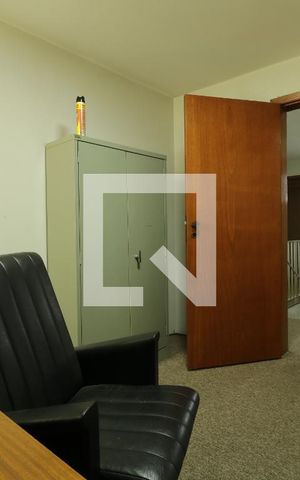 Casa para alugar com 320m², 4 quartos e 5 vagasQuarto 2