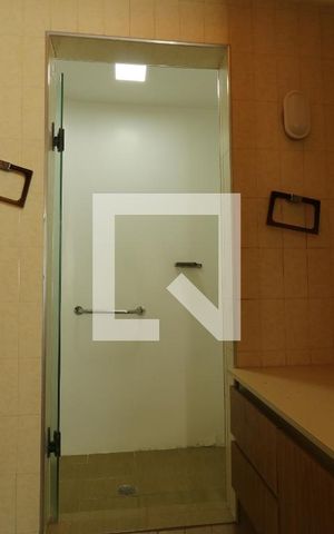 Casa para alugar com 320m², 4 quartos e 5 vagasBanheiro Suite 1