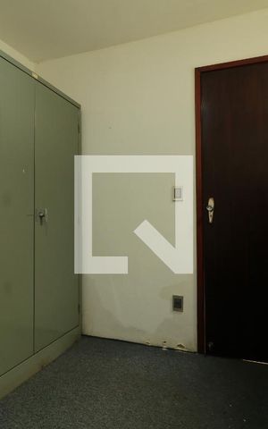 Casa para alugar com 320m², 4 quartos e 5 vagasDepósito