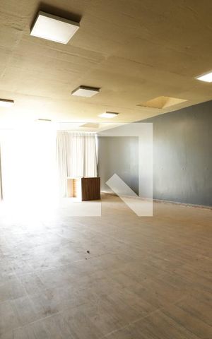 Casa para alugar com 320m², 4 quartos e 5 vagasGaragem