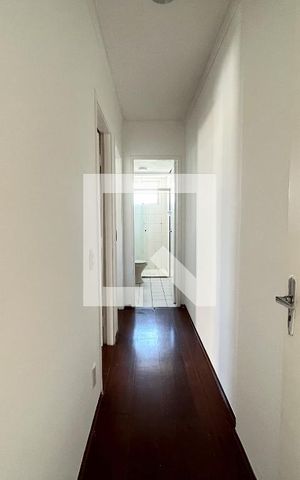 Apartamento à venda com 60m², 2 quartos e 1 vaga Apartamento à venda com 60m², 2 quartos e 1 vagaCorredor