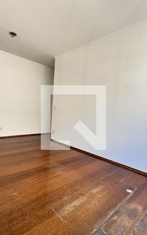 Apartamento à venda com 60m², 2 quartos e 1 vaga Apartamento à venda com 60m², 2 quartos e 1 vagaSala