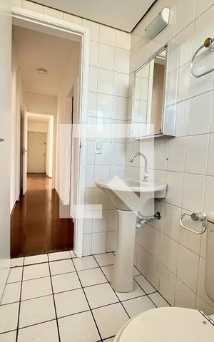 Apartamento à venda com 60m², 2 quartos e 1 vaga Apartamento à venda com 60m², 2 quartos e 1 vagaBanheiro