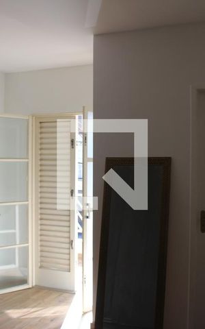Casa à venda com 298m², 3 quartos e 1 vagaSuíte 1