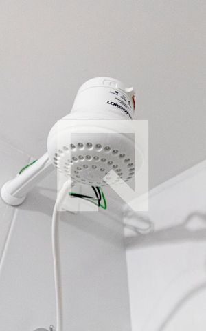 Apartamento à venda com 33m², 2 quartos e sem vaga Apartamento à venda com 33m², 2 quartos e sem vagaBanheiro - Chuveiro