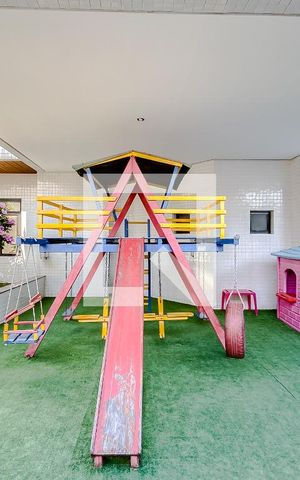 Apartamento à venda com 104m², 3 quartos e 2 vagasÁrea comum - Playground