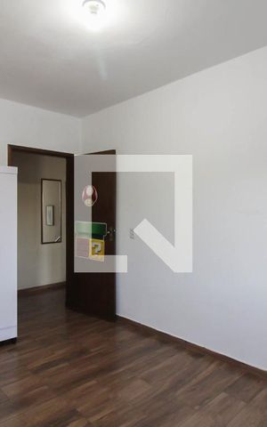 Casa à venda com 300m², 3 quartos e 1 vaga Casa à venda com 300m², 3 quartos e 1 vagaQuarto 3