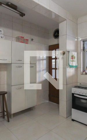 Casa à venda com 300m², 3 quartos e 1 vaga Casa à venda com 300m², 3 quartos e 1 vagacasa 2 - Cozinha