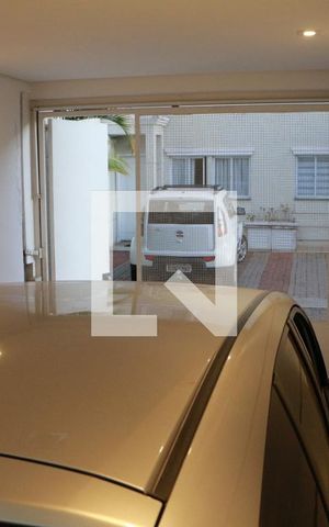 Casa de condomínio à venda com 110m², 3 quartos e 2 vagasGaragem