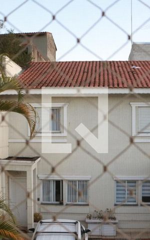 Casa de condomínio à venda com 110m², 3 quartos e 2 vagasQuarto 3