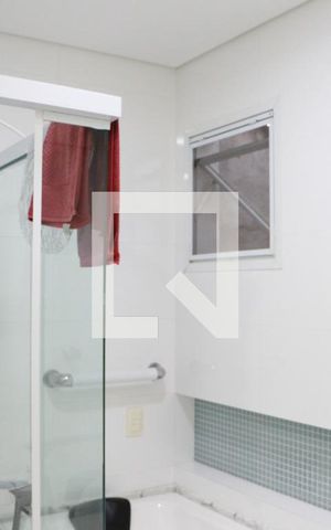 Casa de condomínio à venda com 110m², 3 quartos e 2 vagasBanheiro da Suíte 2