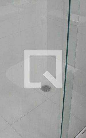 Casa de condomínio à venda com 110m², 3 quartos e 2 vagasBanheiro 1