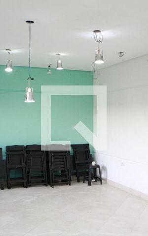Casa de condomínio à venda com 110m², 3 quartos e 2 vagasÁrea comum - Salão de festas