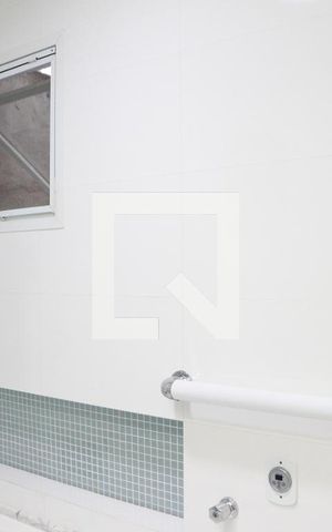 Casa de condomínio à venda com 110m², 3 quartos e 2 vagasBanheiro da Suíte 2