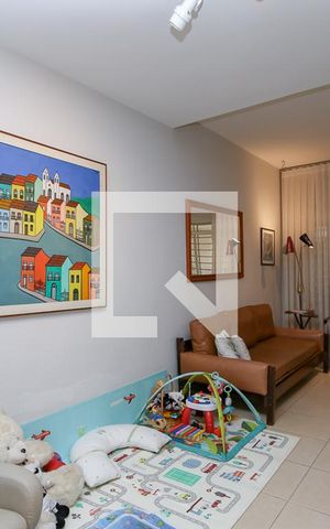 Casa à venda com 120m², 2 quartos e 1 vaga Casa à venda com 120m², 2 quartos e 1 vagaSala