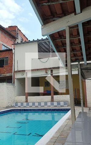 Casa para alugar com 336m², 2 quartos e 1 vaga Casa para alugar com 336m², 2 quartos e 1 vagaÁrea comum - Piscina