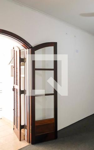 Casa à venda com 291m², 4 quartos e 3 vagasSuíte