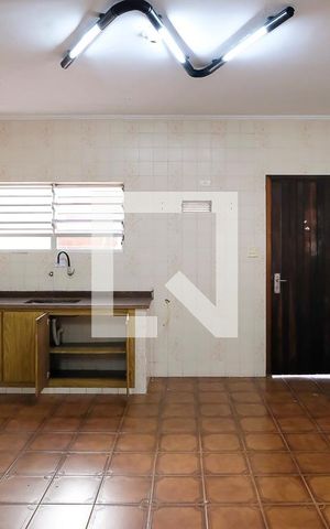 Casa à venda com 291m², 4 quartos e 3 vagasCozinha