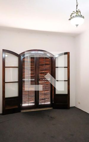 Casa à venda com 291m², 4 quartos e 3 vagasQuarto 2