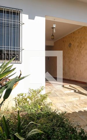 Casa à venda com 291m², 4 quartos e 3 vagasGaragem