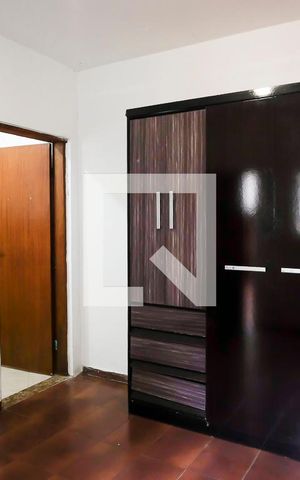 Casa à venda com 291m², 4 quartos e 3 vagasQuarto Área de Serviço