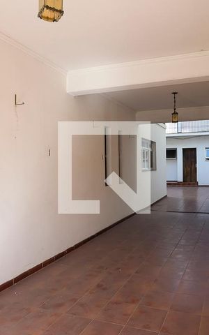 Casa à venda com 291m², 4 quartos e 3 vagasGaragem