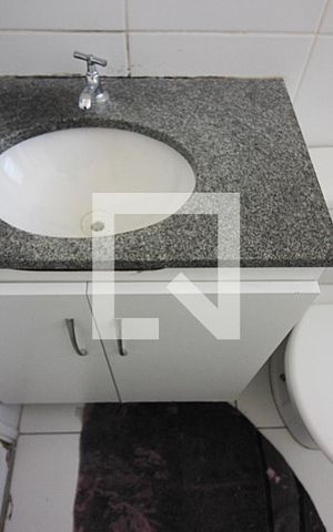 Apartamento para alugar com 45m², 2 quartos e 1 vagaBanheiro Social