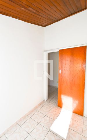 Casa à venda com 80m², 3 quartos e 1 vaga Casa à venda com 80m², 3 quartos e 1 vagaQuarto 2
