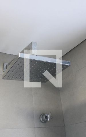Studio à venda com 42m², 1 quarto e 1 vagaDetalhe do banheiro 
