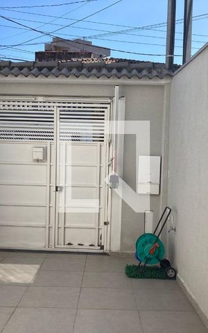 Casa à venda com 125m², 3 quartos e 2 vagas Casa à venda com 125m², 3 quartos e 2 vagasGaragem