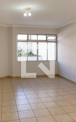 Apartamento à venda com 135m², 4 quartos e 2 vagasSala