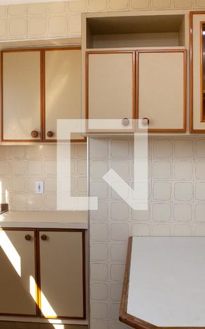 Apartamento à venda com 135m², 4 quartos e 2 vagasCozinha