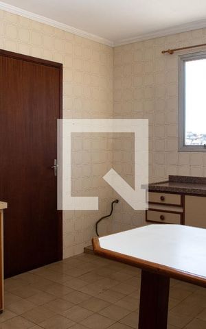 Apartamento à venda com 135m², 4 quartos e 2 vagasCozinha