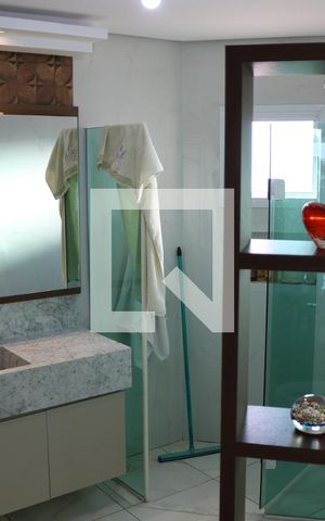 Casa para alugar com 650m², 4 quartos e 2 vagasBanheiro da Suíte Master