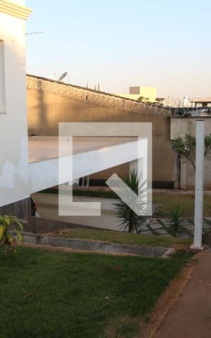 Casa para alugar com 650m², 4 quartos e 2 vagasQuintal