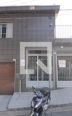 Casa à venda com 250m², 3 quartos e 2 vagasFachada
