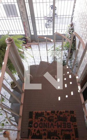 Casa à venda com 250m², 3 quartos e 2 vagasvista