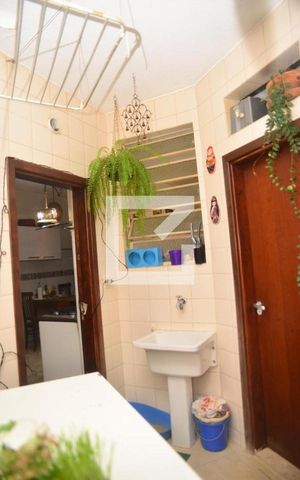 Apartamento à venda com 141m², 3 quartos e sem vagaÁrea de Serviço