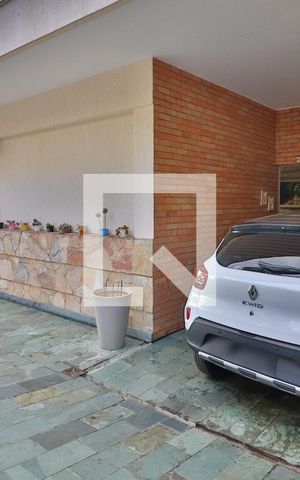 Casa à venda com 280m², 4 quartos e 3 vagasGaragem