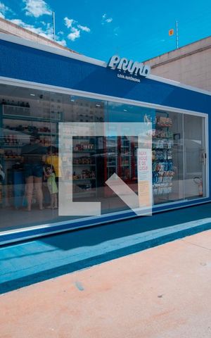 Apartamento para alugar com 55m², 2 quartos e 1 vagaMini Mercado