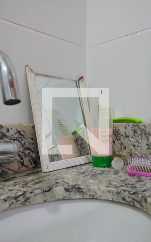 Apartamento à venda com 44m², 2 quartos e 1 vagaBanheiro
