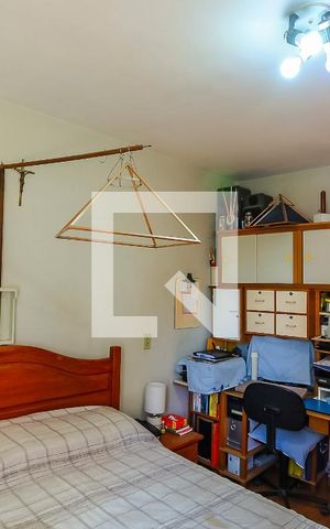 Apartamento à venda com 147m², 3 quartos e 2 vagas Apartamento à venda com 147m², 3 quartos e 2 vagasSuíte