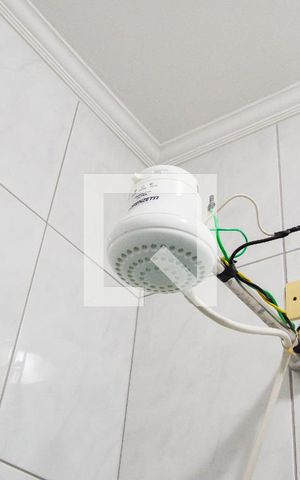 Casa à venda com 217m², 5 quartos e 5 vagasBanheiro da Suíte 1