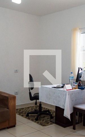 Casa à venda com 217m², 5 quartos e 5 vagasSala Casa 2