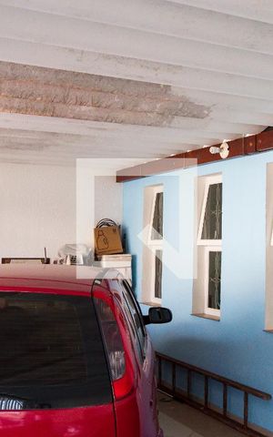 Casa à venda com 217m², 5 quartos e 5 vagasGaragem