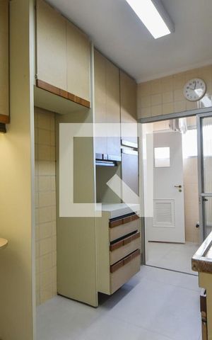 Apartamento para alugar com 68m², 2 quartos e 1 vagaCozinha 