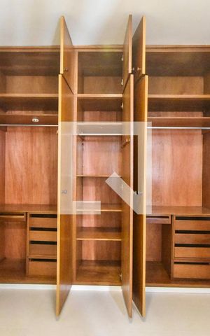 Apartamento para alugar com 68m², 2 quartos e 1 vagaQuarto 01 