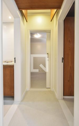 Apartamento para alugar com 68m², 2 quartos e 1 vagaCorredor 